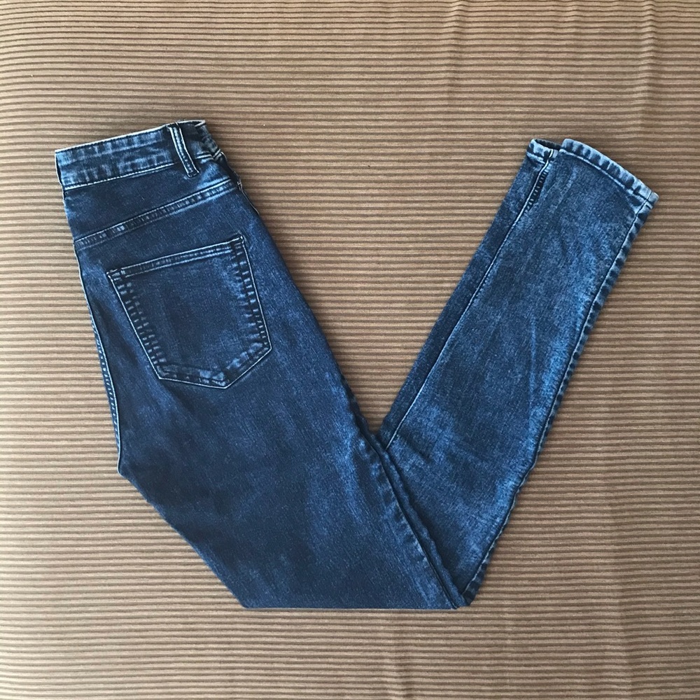 H&M Dark Wash High- Waisted Jeggings